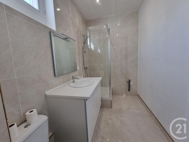 Appartement T4 à louer - 4 pièces - 92.13 m2 - TARBES - 65 - MIDI-PYRENEES - Century 21 Gm Immobilier