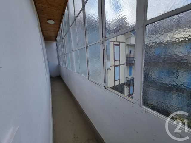 Appartement T4 à louer - 4 pièces - 92.13 m2 - TARBES - 65 - MIDI-PYRENEES - Century 21 Gm Immobilier