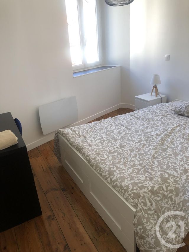 Appartement T3 à louer - 3 pièces - 46.63 m2 - TARBES - 65 - MIDI-PYRENEES - Century 21 Gm Immobilier