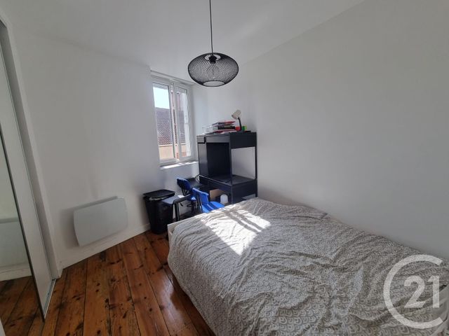 Appartement T3 à louer - 3 pièces - 46.63 m2 - TARBES - 65 - MIDI-PYRENEES - Century 21 Gm Immobilier