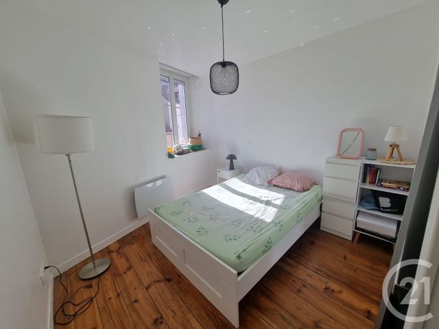 Appartement T3 à louer - 3 pièces - 46.63 m2 - TARBES - 65 - MIDI-PYRENEES - Century 21 Gm Immobilier