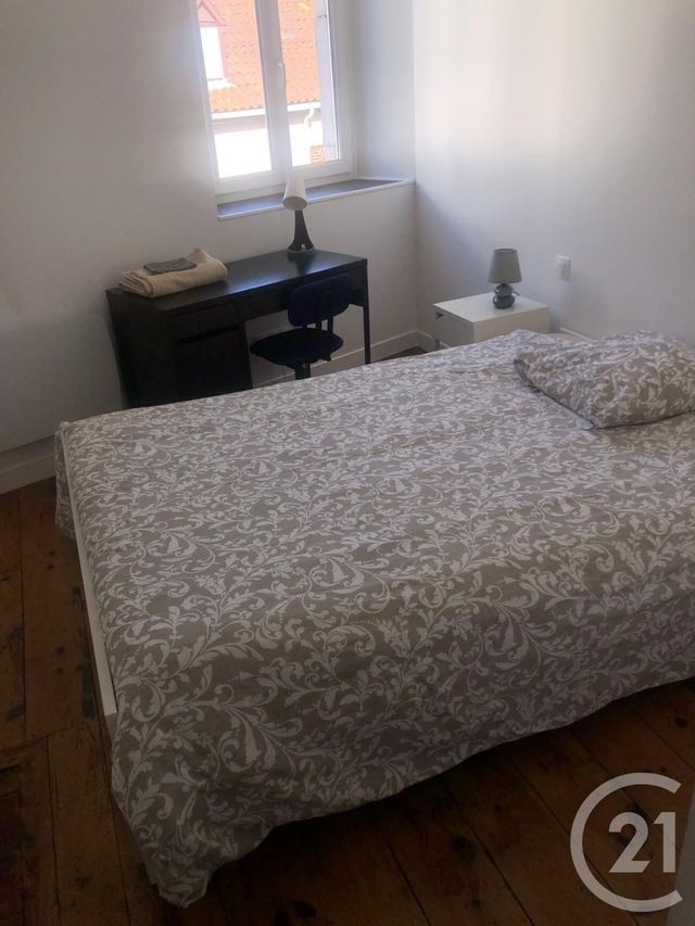 Appartement T3 à louer - 3 pièces - 46.63 m2 - TARBES - 65 - MIDI-PYRENEES - Century 21 Gm Immobilier