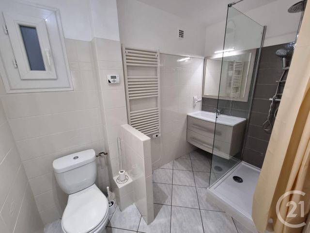 Appartement T3 à louer - 3 pièces - 68.85 m2 - TARBES - 65 - MIDI-PYRENEES - Century 21 Gm Immobilier