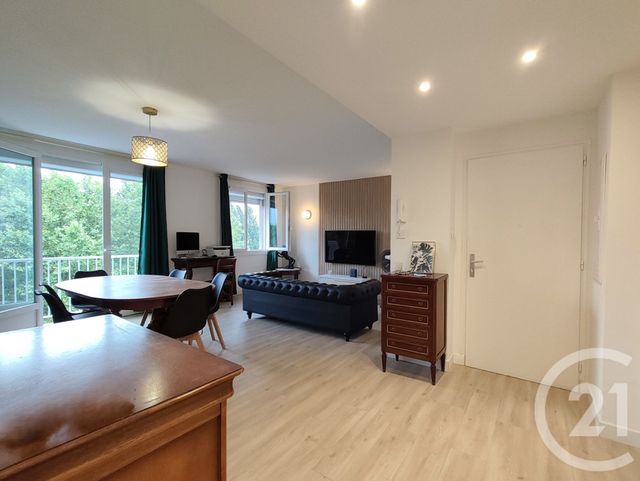 Appartement F3 à vendre - 3 pièces - 66.69 m2 - TARBES - 65 - MIDI-PYRENEES - Century 21 Gm Immobilier