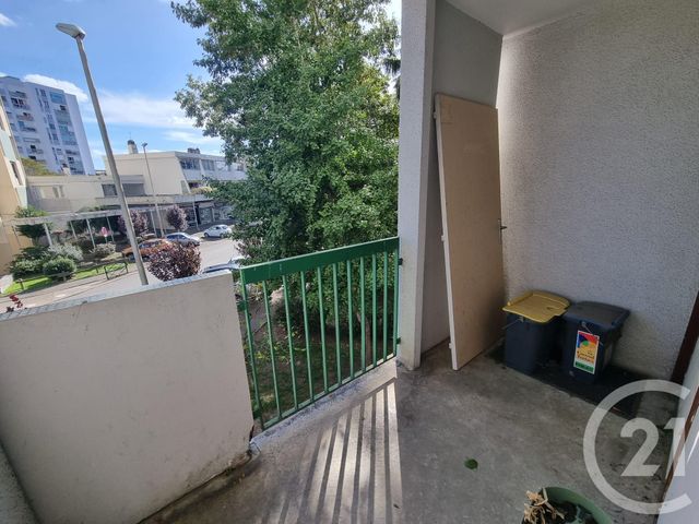 Appartement T3 à louer - 3 pièces - 75.12 m2 - TARBES - 65 - MIDI-PYRENEES - Century 21 Gm Immobilier