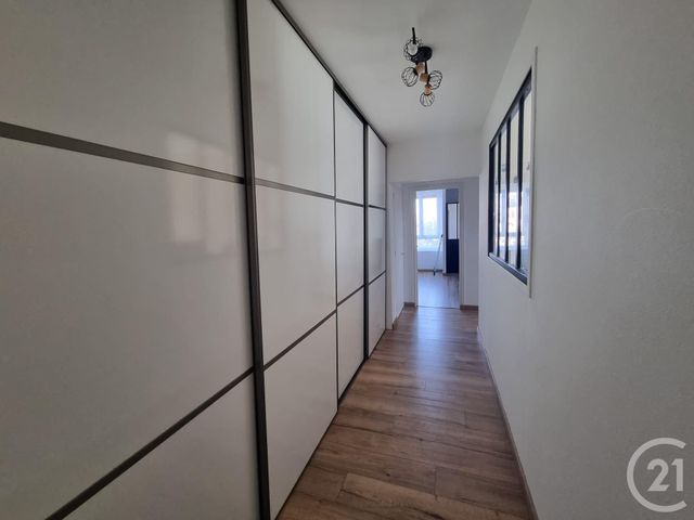 Appartement T3 à louer - 3 pièces - 75.12 m2 - TARBES - 65 - MIDI-PYRENEES - Century 21 Gm Immobilier