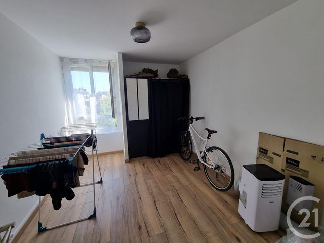 Appartement T3 à louer - 3 pièces - 75.12 m2 - TARBES - 65 - MIDI-PYRENEES - Century 21 Gm Immobilier