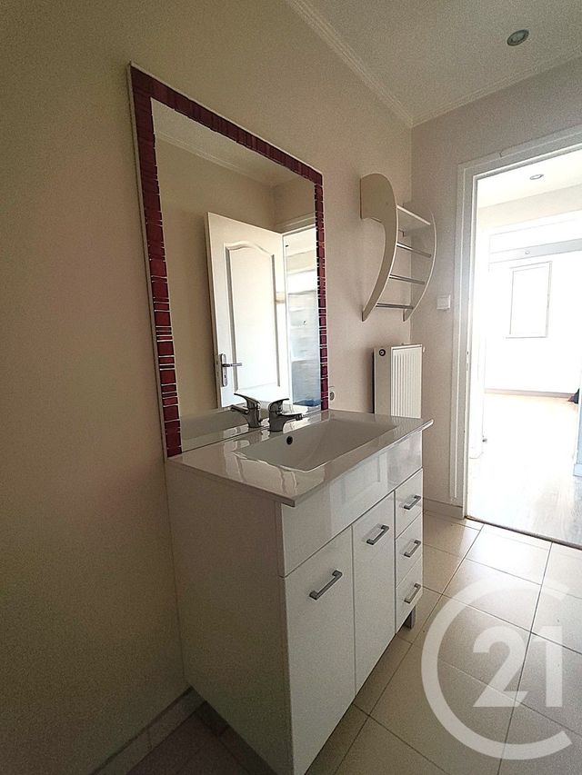 Appartement F2 à vendre - 2 pièces - 46.6 m2 - TARBES - 65 - MIDI-PYRENEES - Century 21 Gm Immobilier