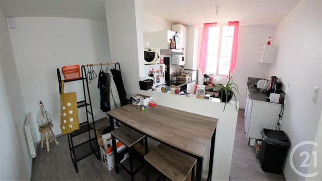 Appartement T3 à louer - 3 pièces - 80.26 m2 - TARBES - 65 - MIDI-PYRENEES - Century 21 Gm Immobilier