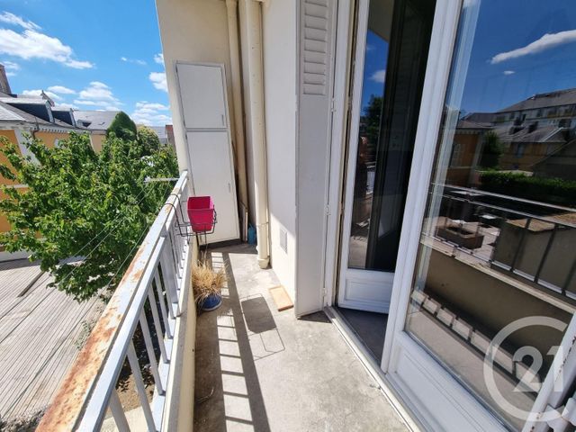 Appartement T4 à louer - 4 pièces - 110.0 m2 - TARBES - 65 - MIDI-PYRENEES - Century 21 Gm Immobilier