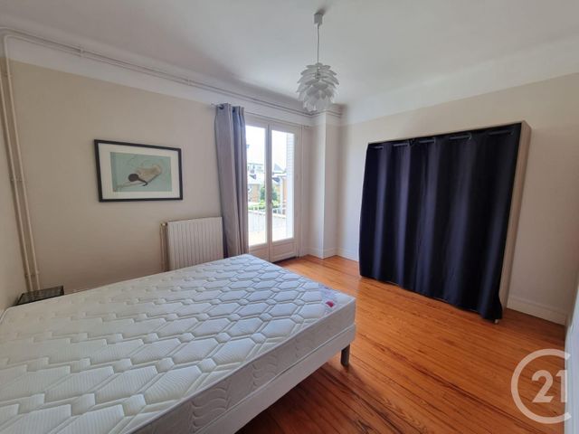 Appartement T4 à louer - 4 pièces - 110.0 m2 - TARBES - 65 - MIDI-PYRENEES - Century 21 Gm Immobilier