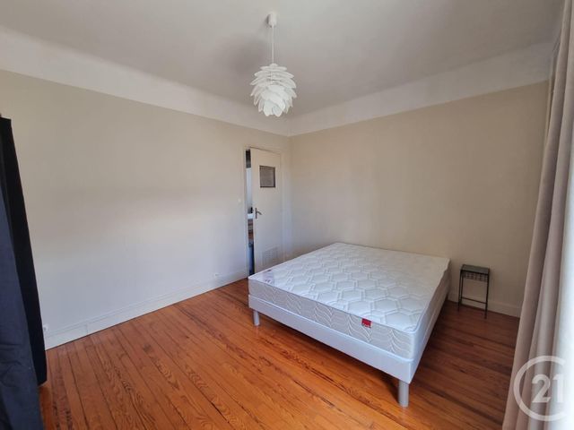 Appartement T4 à louer - 4 pièces - 110.0 m2 - TARBES - 65 - MIDI-PYRENEES - Century 21 Gm Immobilier