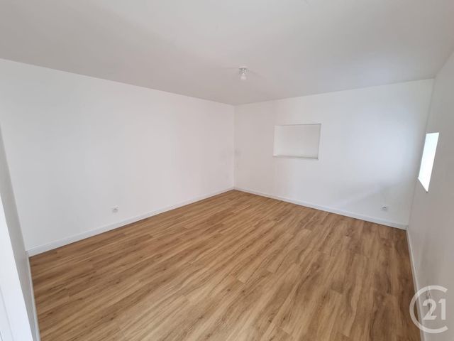 Appartement T3 à louer - 3 pièces - 57.88 m2 - TARBES - 65 - MIDI-PYRENEES - Century 21 Gm Immobilier