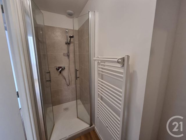 Appartement T3 à louer - 3 pièces - 57.88 m2 - TARBES - 65 - MIDI-PYRENEES - Century 21 Gm Immobilier