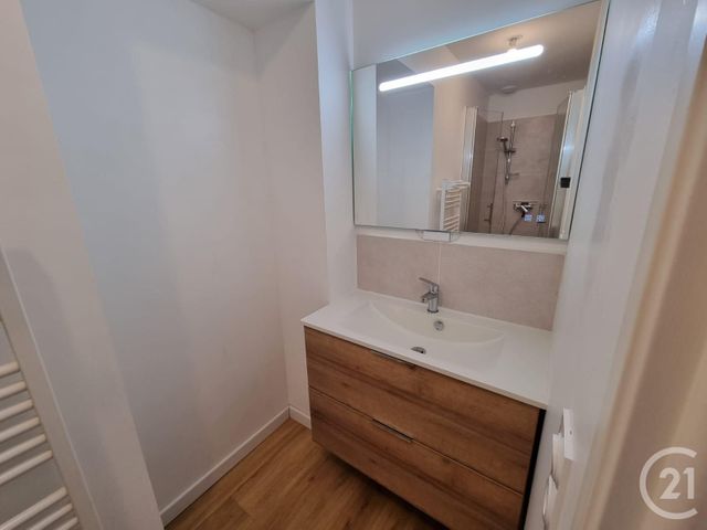 Appartement T3 à louer - 3 pièces - 57.88 m2 - TARBES - 65 - MIDI-PYRENEES - Century 21 Gm Immobilier
