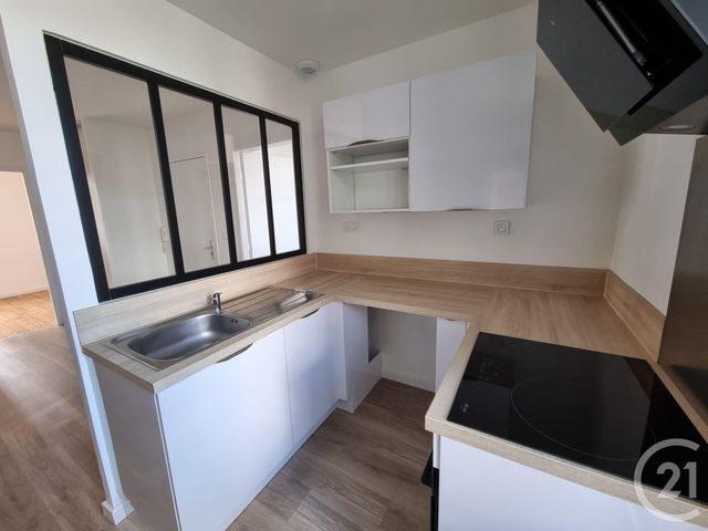 Appartement T3 à louer - 3 pièces - 62.51 m2 - TARBES - 65 - MIDI-PYRENEES - Century 21 Gm Immobilier