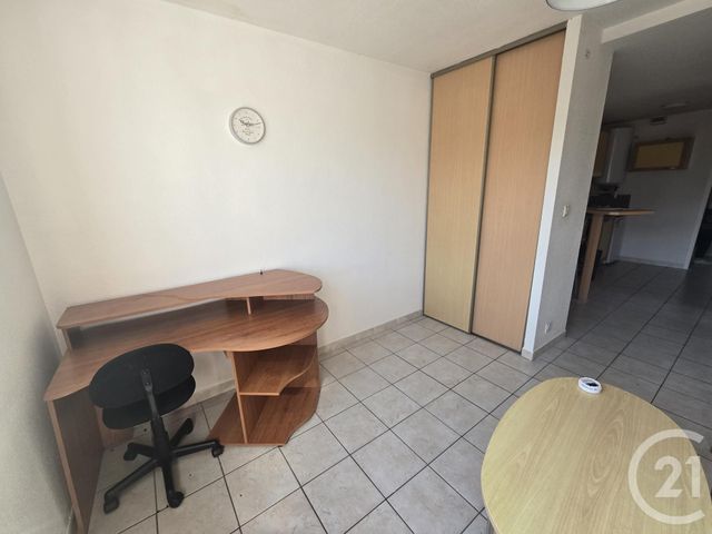 Appartement T1 à louer - 1 pièce - 27.3 m2 - TARBES - 65 - MIDI-PYRENEES - Century 21 Gm Immobilier