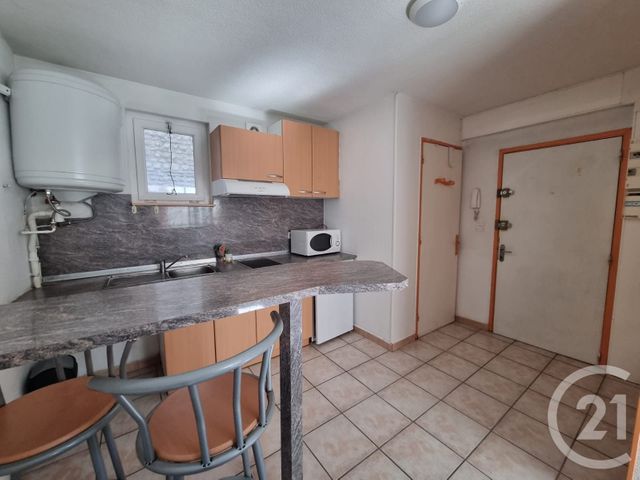 Appartement T1 à louer - 1 pièce - 23.0 m2 - TARBES - 65 - MIDI-PYRENEES - Century 21 Gm Immobilier