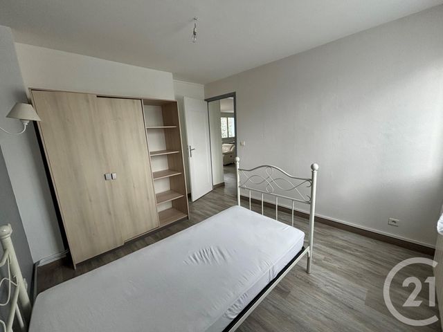 Appartement T3 à louer - 3 pièces - 69.33 m2 - TARBES - 65 - MIDI-PYRENEES - Century 21 Gm Immobilier