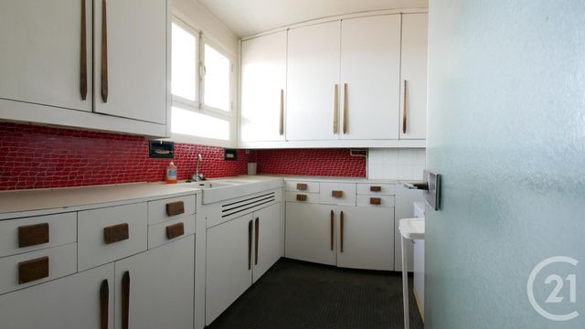Appartement T3 à vendre - 3 pièces - 69.38 m2 - TARBES - 65 - MIDI-PYRENEES - Century 21 Gm Immobilier Appartement T3 à vendre - 3 pièces - 69.38 m2 - TARBES - 65 - MIDI-PYRENEES - Century 21 Gm Immobilier