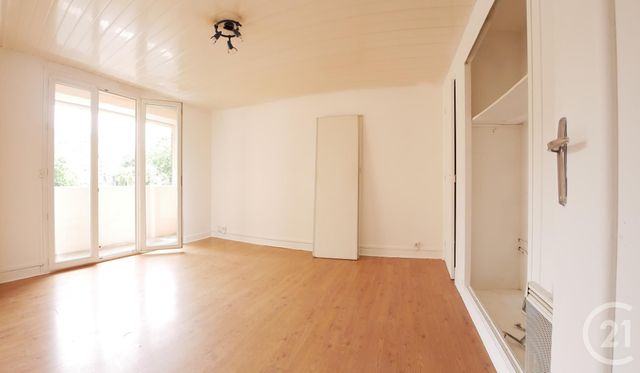 Afficher la photo en grand Appartement T3 à vendre - 3 pièces - 53.32 m2 - TARBES - 65 - MIDI-PYRENEES - Century 21 Gm Immobilier