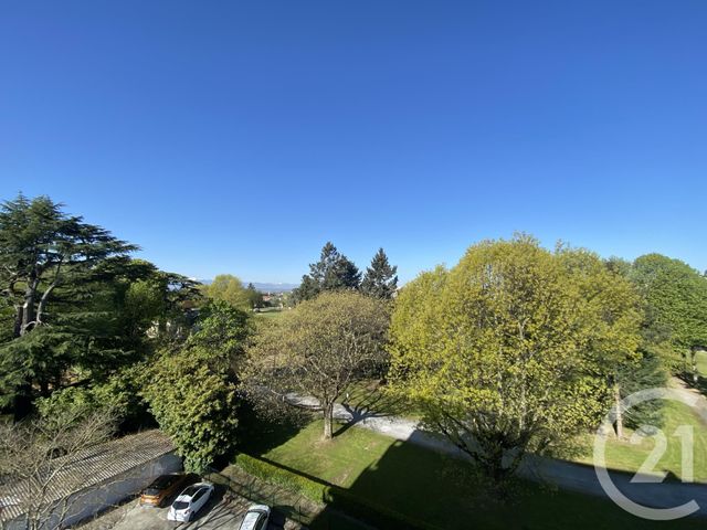 Afficher la photo en grand Appartement T4 à vendre - 4 pièces - 84.65 m2 - TARBES - 65 - MIDI-PYRENEES - Century 21 Gm Immobilier