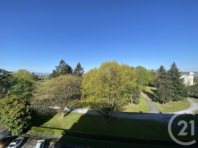 Afficher la photo en grand Appartement T4 à vendre - 4 pièces - 84.65 m2 - TARBES - 65 - MIDI-PYRENEES - Century 21 Gm Immobilier