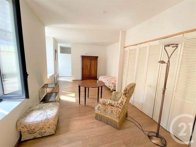Afficher la photo en grand appartement à vendre - 2 pièces - 49.97 m2 - TARBES - 65 - MIDI-PYRENEES - Century 21 Gm Immobilier