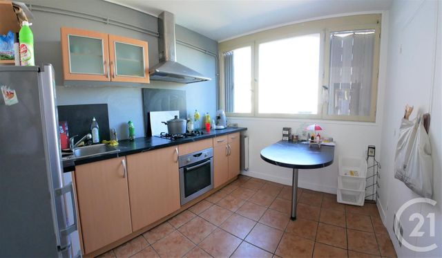 Afficher la photo en grand Appartement T3 à vendre - 3 pièces - 58.55 m2 - TARBES - 65 - MIDI-PYRENEES - Century 21 Gm Immobilier