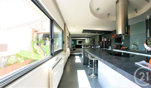 Afficher la photo en grand maison à vendre - 8 pièces - 271.8 m2 - TARBES - 65 - MIDI-PYRENEES - Century 21 Gm Immobilier