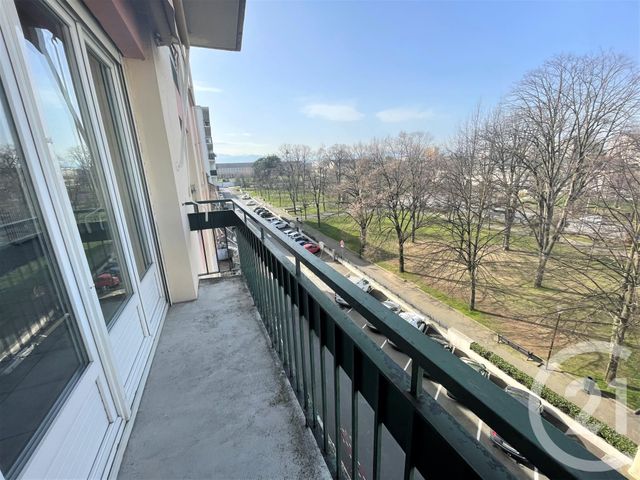 Afficher la photo en grand Appartement F3 à vendre - 3 pièces - 84.68 m2 - TARBES - 65 - MIDI-PYRENEES - Century 21 Gm Immobilier