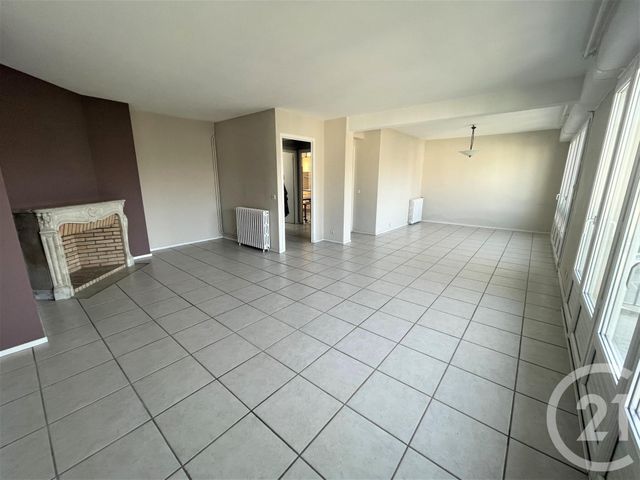 Afficher la photo en grand Appartement F3 à vendre - 3 pièces - 84.68 m2 - TARBES - 65 - MIDI-PYRENEES - Century 21 Gm Immobilier