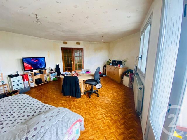 Afficher la photo en grand appartement à vendre - 3 pièces - 73.35 m2 - TARBES - 65 - MIDI-PYRENEES - Century 21 Gm Immobilier