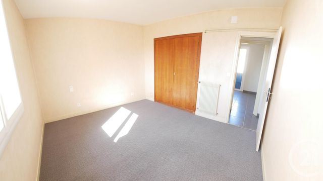 Appartement T3 à louer - 3 pièces - 57.32 m2 - TARBES - 65 - MIDI-PYRENEES - Century 21 Gm Immobilier Appartement T3 à louer - 3 pièces - 57.32 m2 - TARBES - 65 - MIDI-PYRENEES - Century 21 Gm Immobilier