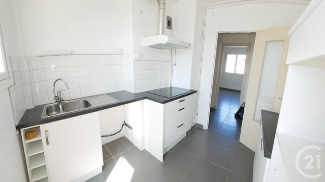 Appartement T3 à louer - 3 pièces - 57.32 m2 - TARBES - 65 - MIDI-PYRENEES - Century 21 Gm Immobilier Appartement T3 à louer - 3 pièces - 57.32 m2 - TARBES - 65 - MIDI-PYRENEES - Century 21 Gm Immobilier