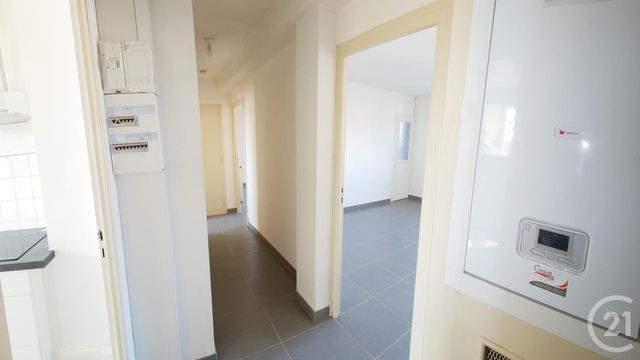 Appartement T3 à louer - 3 pièces - 57.32 m2 - TARBES - 65 - MIDI-PYRENEES - Century 21 Gm Immobilier Appartement T3 à louer - 3 pièces - 57.32 m2 - TARBES - 65 - MIDI-PYRENEES - Century 21 Gm Immobilier