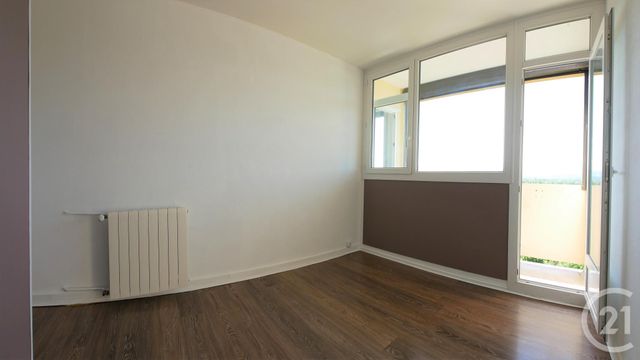 Appartement T3 à vendre - 3 pièces - 65.84 m2 - TARBES - 65 - MIDI-PYRENEES - Century 21 Gm Immobilier Appartement T3 à vendre - 3 pièces - 65.84 m2 - TARBES - 65 - MIDI-PYRENEES - Century 21 Gm Immobilier