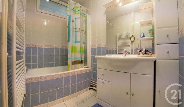 Appartement T4 à louer - 3 pièces - 65.58 m2 - TARBES - 65 - MIDI-PYRENEES - Century 21 Gm Immobilier Appartement T4 à louer - 3 pièces - 65.58 m2 - TARBES - 65 - MIDI-PYRENEES - Century 21 Gm Immobilier