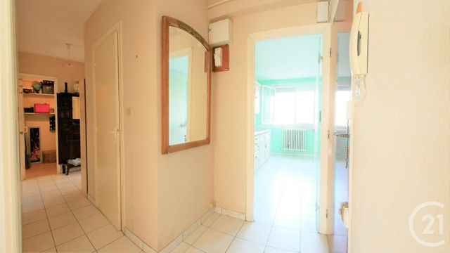 Appartement T4 à louer - 3 pièces - 65.58 m2 - TARBES - 65 - MIDI-PYRENEES - Century 21 Gm Immobilier Appartement T4 à louer - 3 pièces - 65.58 m2 - TARBES - 65 - MIDI-PYRENEES - Century 21 Gm Immobilier