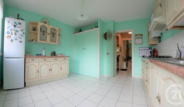 Appartement T4 à louer - 3 pièces - 65.58 m2 - TARBES - 65 - MIDI-PYRENEES - Century 21 Gm Immobilier Appartement T4 à louer - 3 pièces - 65.58 m2 - TARBES - 65 - MIDI-PYRENEES - Century 21 Gm Immobilier