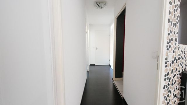 Appartement T3 à vendre - 3 pièces - 56.86 m2 - TARBES - 65 - MIDI-PYRENEES - Century 21 Gm Immobilier Appartement T3 à vendre - 3 pièces - 56.86 m2 - TARBES - 65 - MIDI-PYRENEES - Century 21 Gm Immobilier