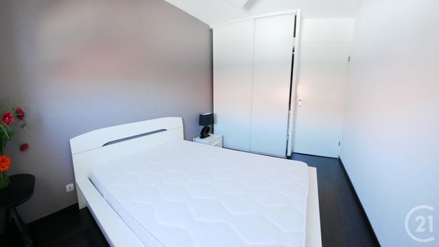 Appartement T3 à vendre - 3 pièces - 56.86 m2 - TARBES - 65 - MIDI-PYRENEES - Century 21 Gm Immobilier Appartement T3 à vendre - 3 pièces - 56.86 m2 - TARBES - 65 - MIDI-PYRENEES - Century 21 Gm Immobilier