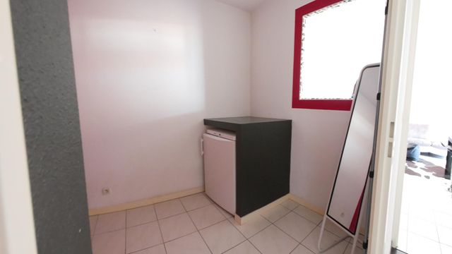 Appartement T3 à vendre - 3 pièces - 56.86 m2 - TARBES - 65 - MIDI-PYRENEES - Century 21 Gm Immobilier Appartement T3 à vendre - 3 pièces - 56.86 m2 - TARBES - 65 - MIDI-PYRENEES - Century 21 Gm Immobilier