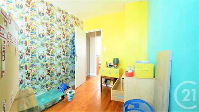 Afficher la photo en grand Appartement T4 à vendre - 4 pièces - 66.0 m2 - TARBES - 65 - MIDI-PYRENEES - Century 21 Gm Immobilier