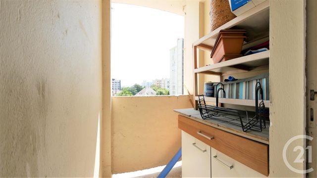 Afficher la photo en grand Appartement T4 à vendre - 4 pièces - 66.0 m2 - TARBES - 65 - MIDI-PYRENEES - Century 21 Gm Immobilier