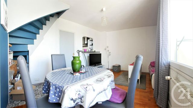 Afficher la photo en grand Appartement T4 à vendre - 4 pièces - 66.0 m2 - TARBES - 65 - MIDI-PYRENEES - Century 21 Gm Immobilier