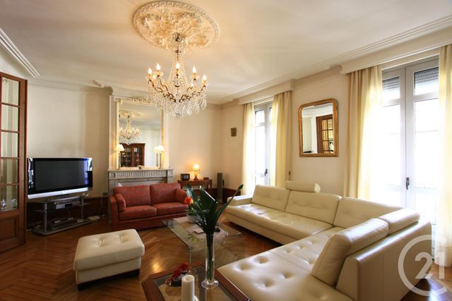 Afficher la photo en grand Appartement F4 à vendre - 4 pièces - 202.04 m2 - TARBES - 65 - MIDI-PYRENEES - Century 21 Gm Immobilier