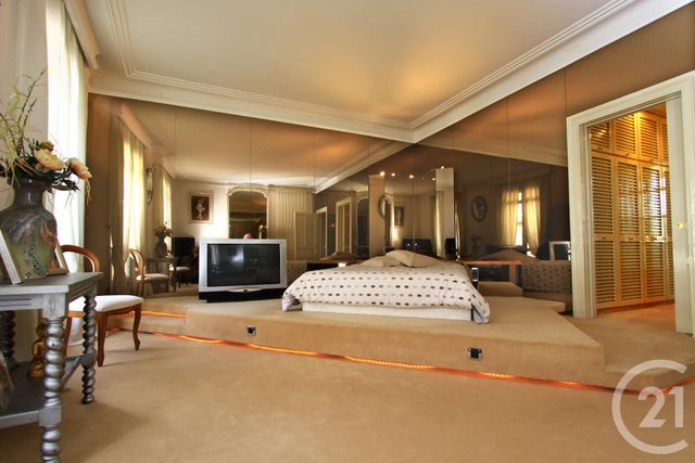 Afficher la photo en grand Appartement F4 à vendre - 4 pièces - 202.04 m2 - TARBES - 65 - MIDI-PYRENEES - Century 21 Gm Immobilier
